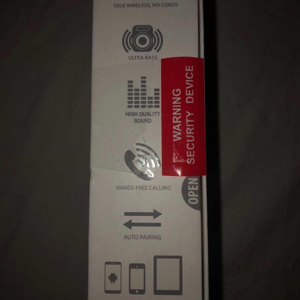Airstream Bluetooth Black Wireless Earbuds
